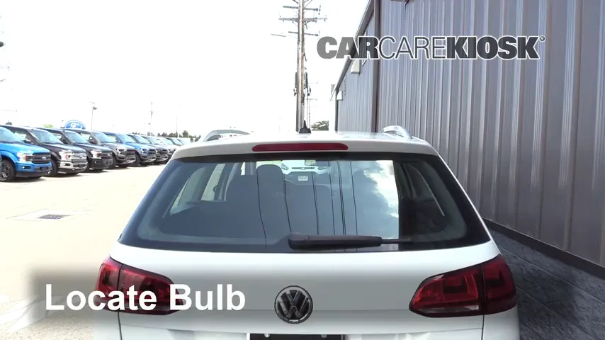 2017 Volkswagen Golf Alltrack S 1.8L 4 Cyl. Turbo Lights Center Brake Light (replace bulb)